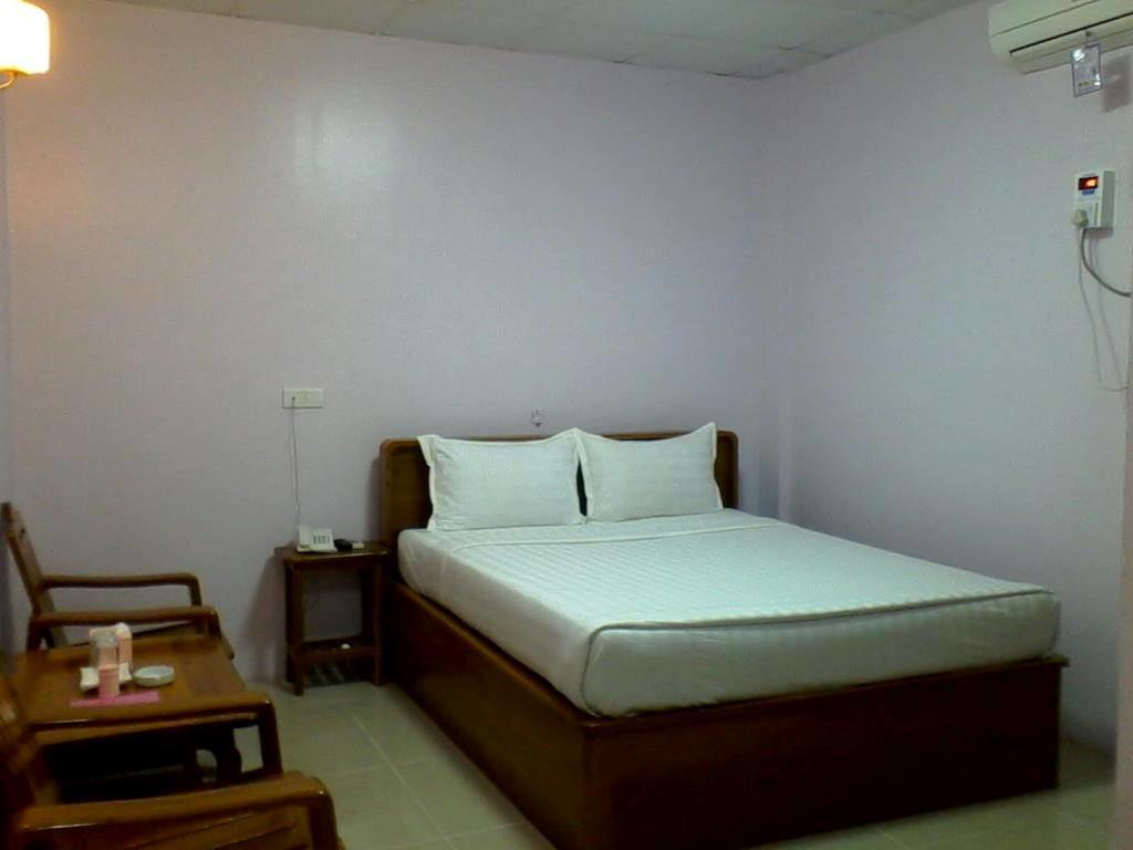 Aung Tha Pyay Hotel 3 Yangon Cameră foto